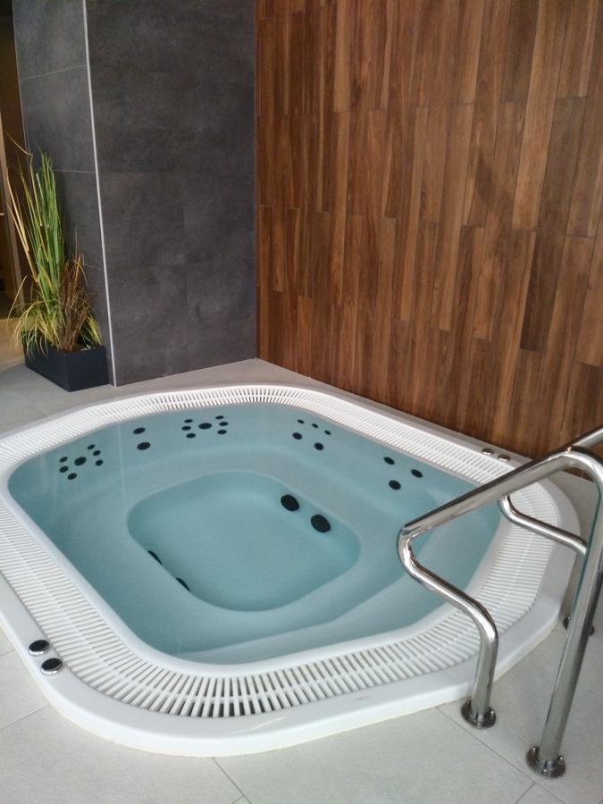 Z Wellness Polanki Park *